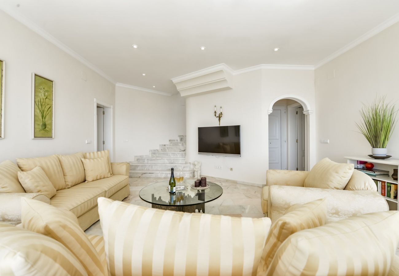 Villa in Benissa - RAPHAEL, Lovely villa for 6 pax with spectacular sea views in Benissa.free wifi