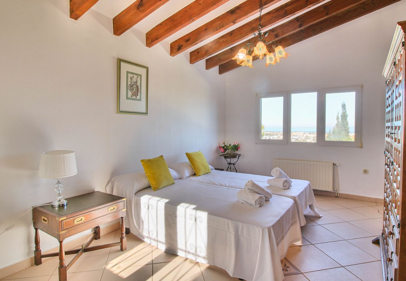 Villa in Denia - Beautiful Villa with views for 8 people Tossal Gros EH