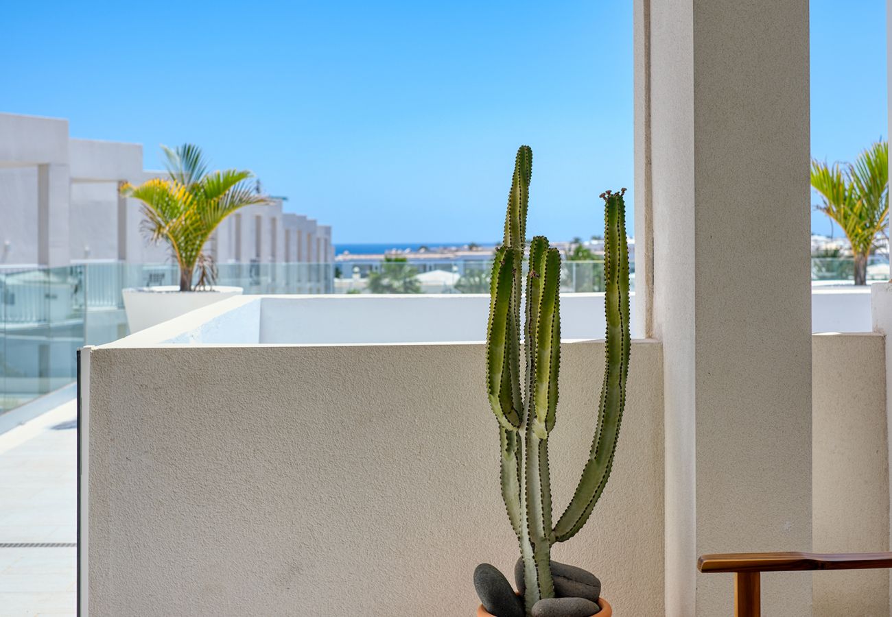 Apartment in Costa Teguise - The Ocean View - with sea view terrace and shared pool