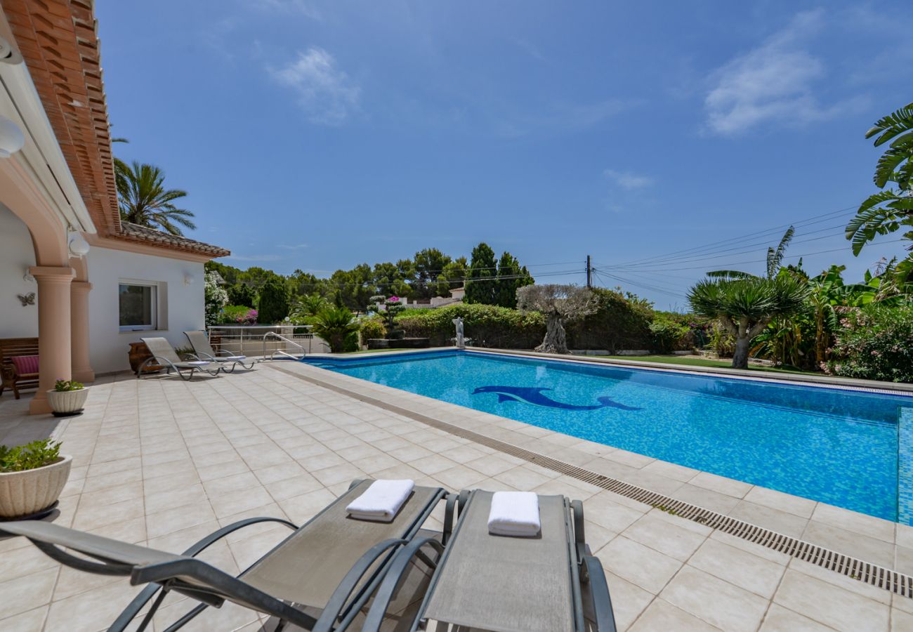 Villa in Benissa - Villa for rent in Benissa ACACIAS, in Cala Pinets with private swimming pool for 6 pax 