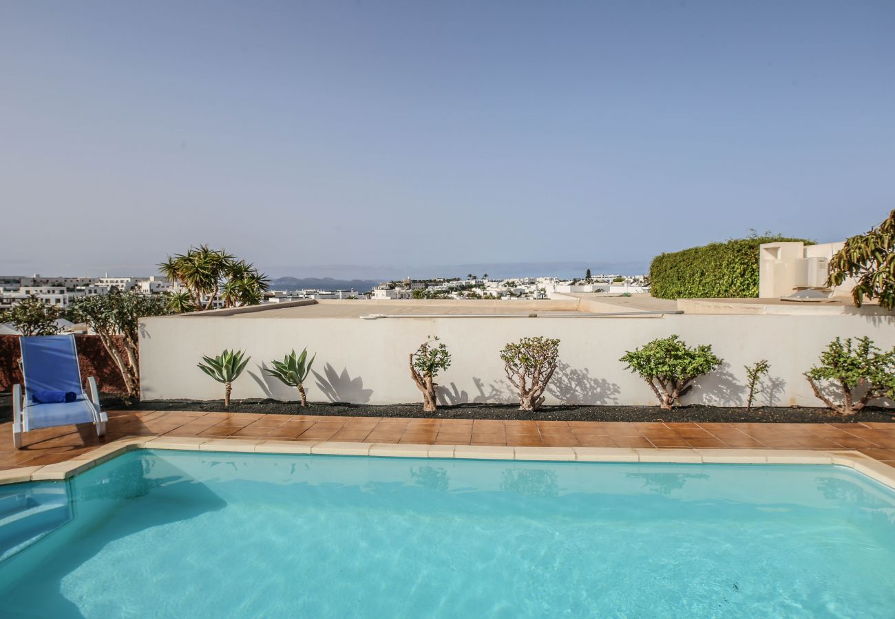 Villa in Playa Blanca - Relax & Sea Views Las Coloradas - Perfect for families