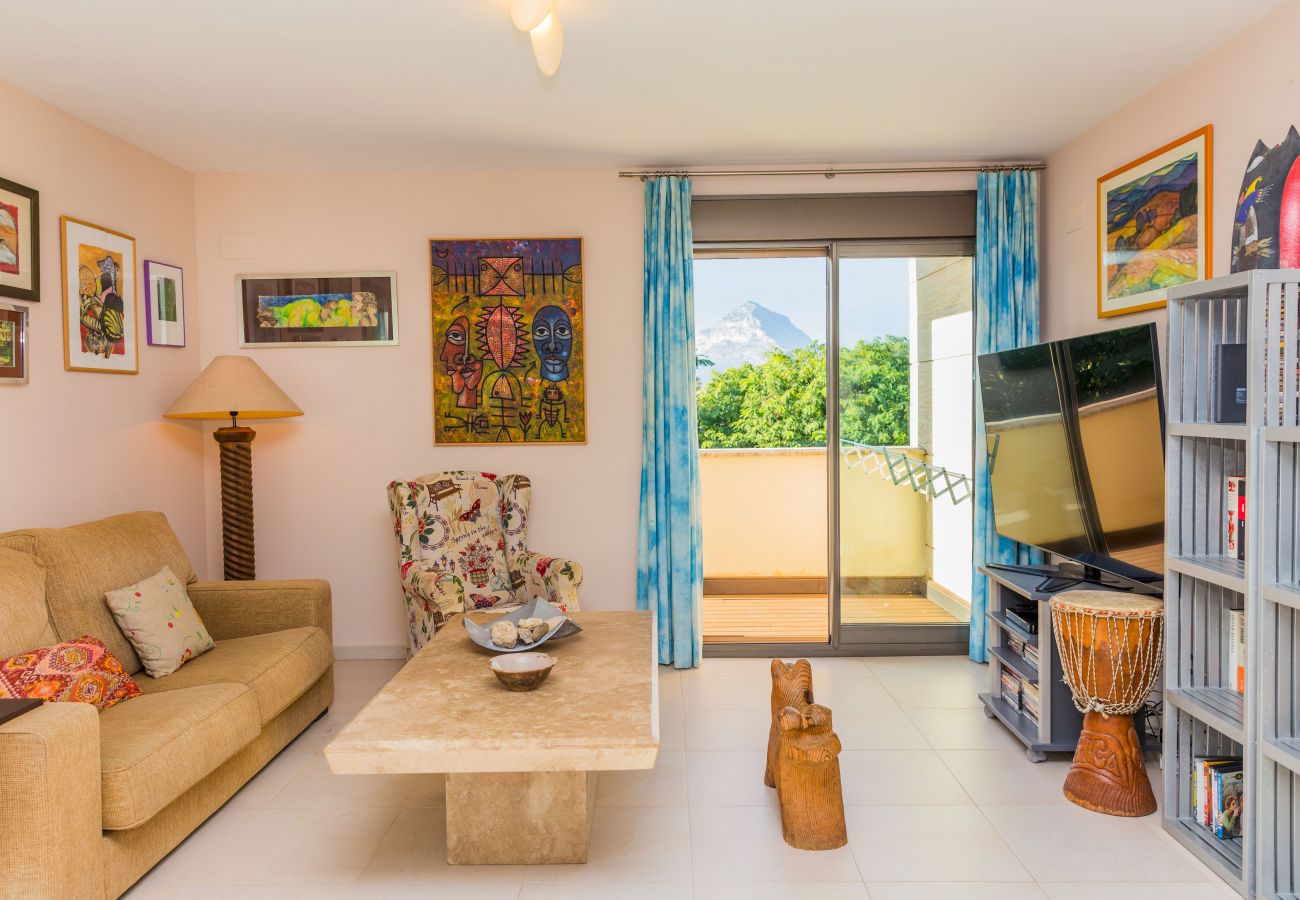 Apartment in Javea - Albamar Apartment Javea Arenal, with large Terraces, Solarium, AC and shared Pool