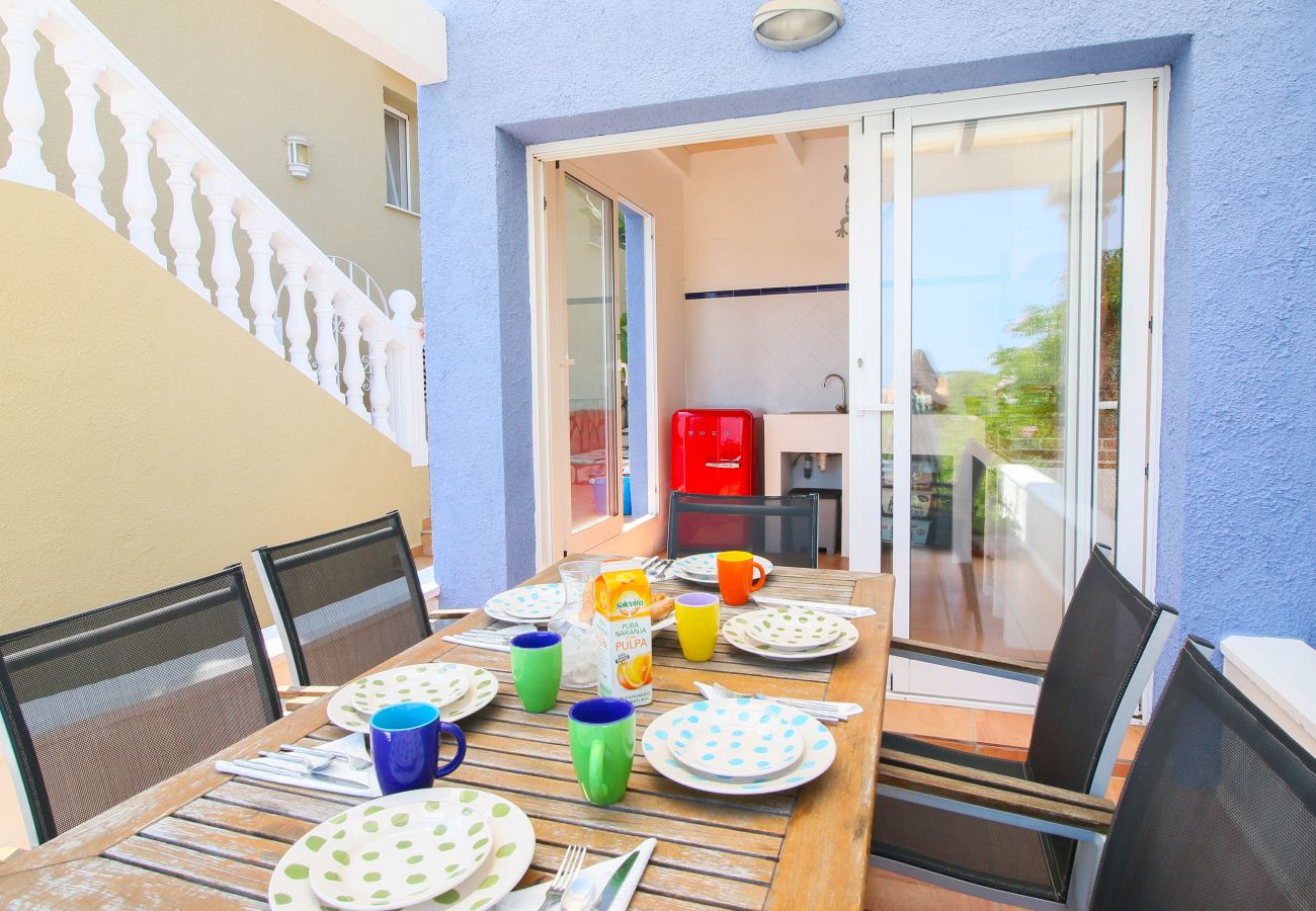 Villa in Denia - Villa with panoramic views all inclusive in Denia for 8 people