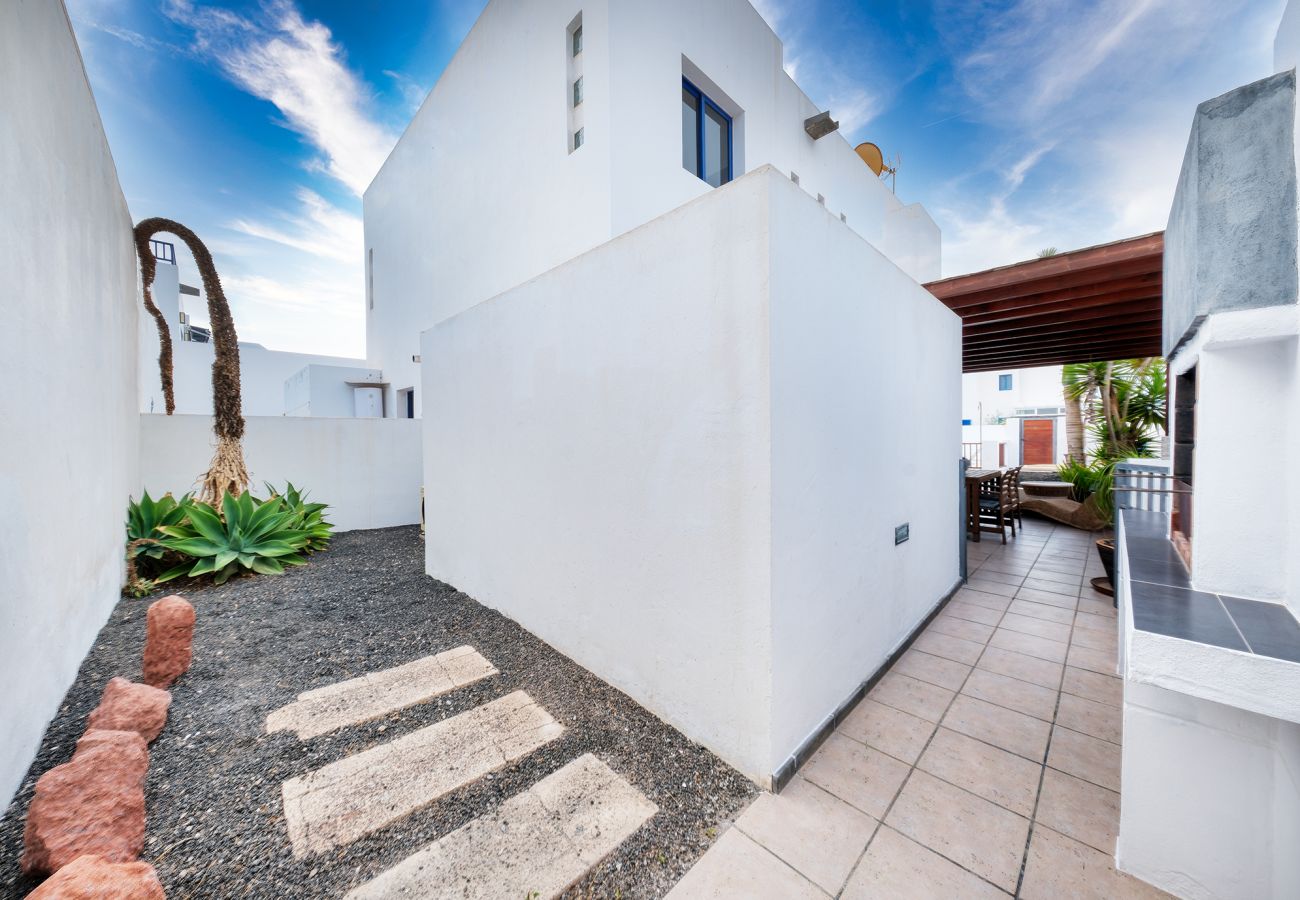 House in Playa Blanca - Playa Blanca Sunset- private pool