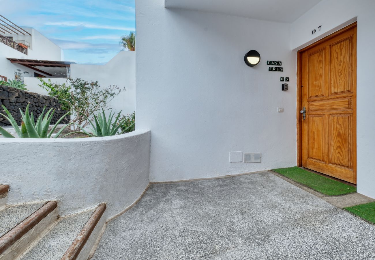 House in Puerto del Carmen - Casa Cris -Beach House