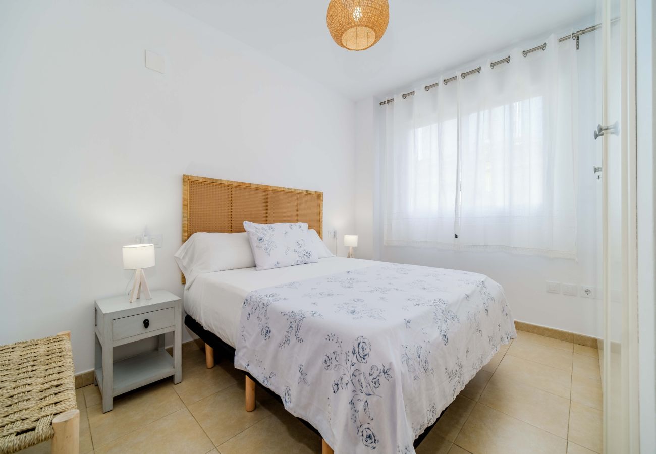 Apartment in Javea - Genova Apartment Javea Arenal, with Terrace and Shared Pool