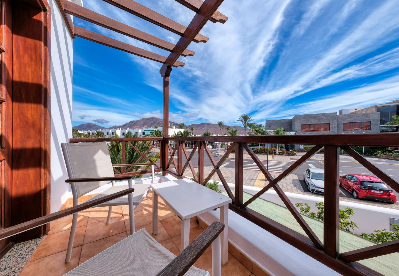 House in Playa Blanca - Casa Albi-shared pool