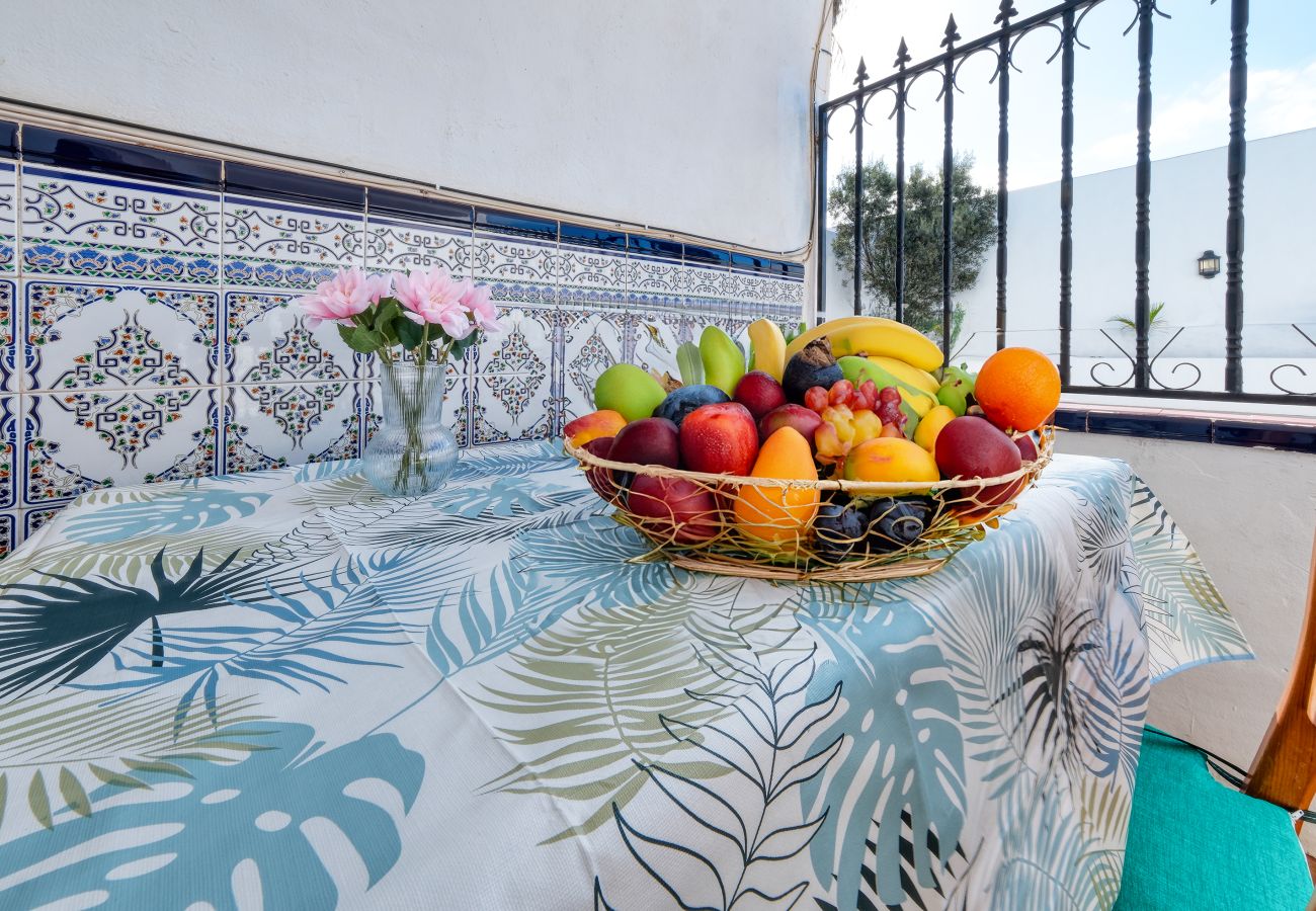 House in Arrecife - QUEEN VETUSTA -POOL VIEW 