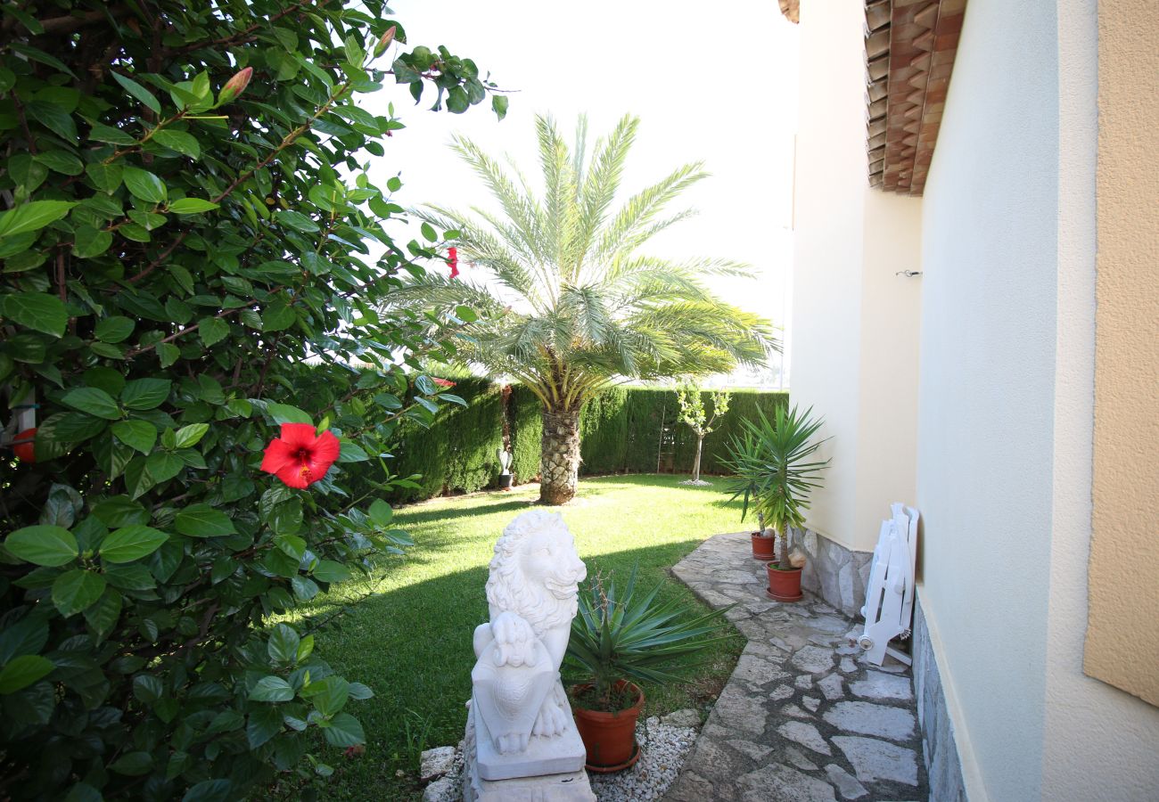 Villa à Denia - Villa avec piscine à Denia La Giralda BO