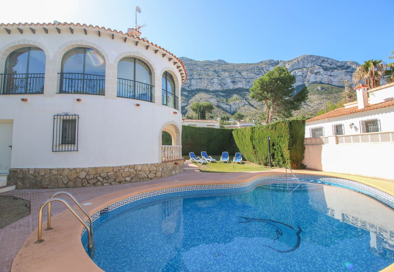 Villa à Denia - Villa avec piscine et jardin Don Quijote AM 6 Pers Denia