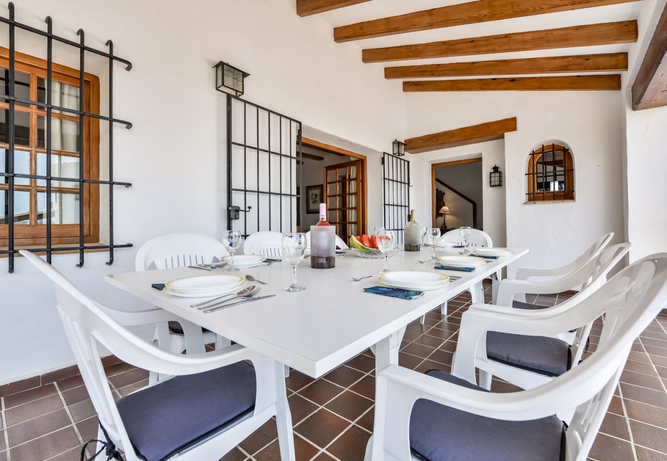 Villa à Moraira - Villa à louer à Moraira ANDURINA, pour 10 pax près de la mer et piscine privée