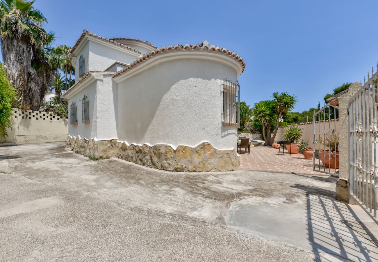 Villa à Moraira - SEBASTIAN, villa pour 4 pax à Moraira et piscine privée. wifi gratuit