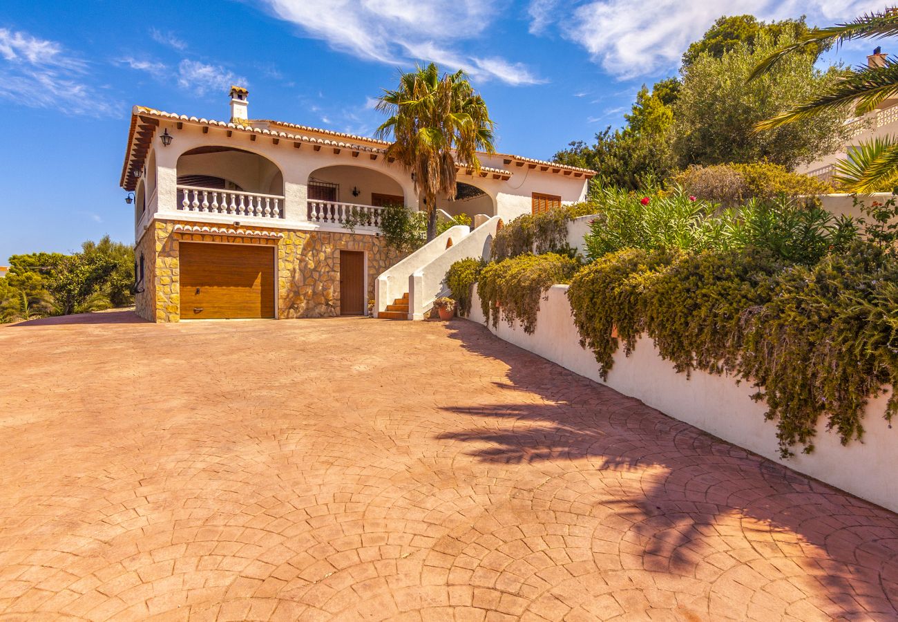 Villa à Moraira - MATISSE, Grande villa à Moraira pour 9 personnes, piscine privée et wifi gratuit