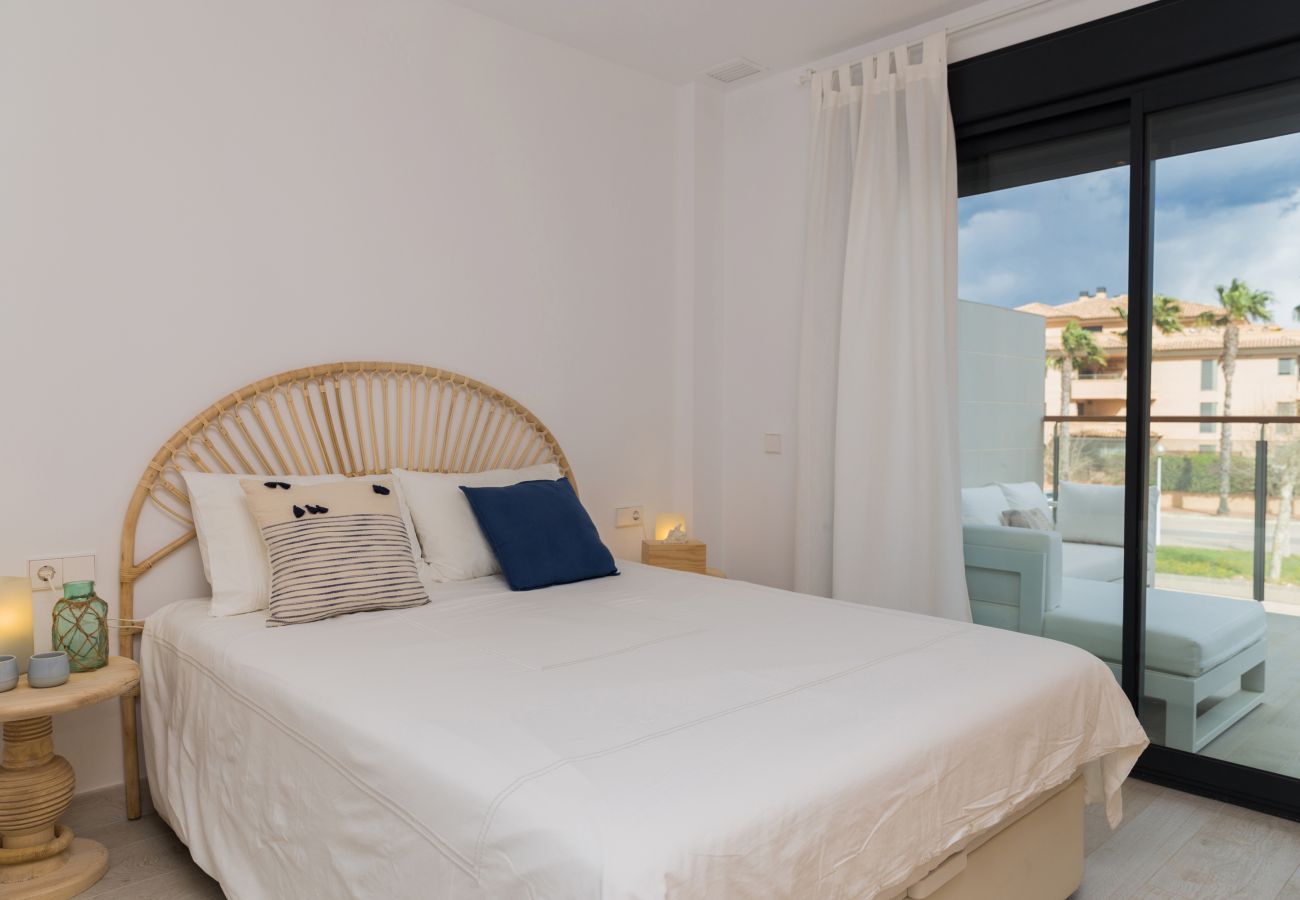 Appartement à Javea - Altamar Plus Apartment Javea Arenal,  Élégant avec AC, Wifi, terrasse et piscine