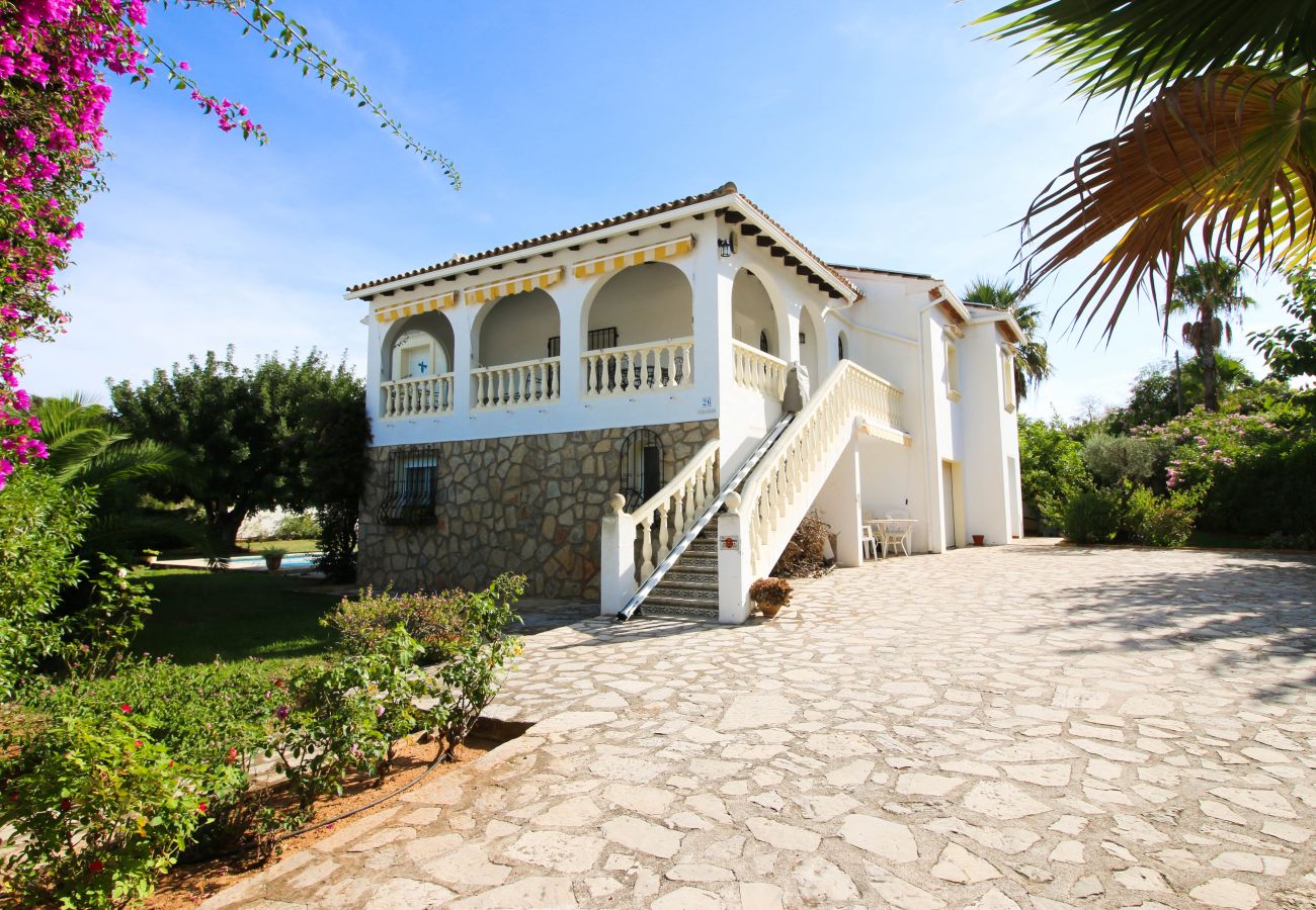 Villa à Denia - Villa confortable à Santa Lucía avec piscine privée pour 4p