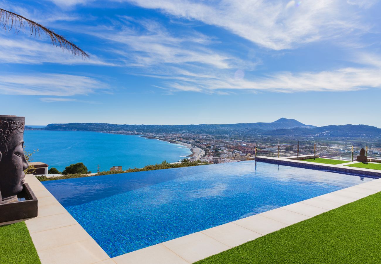 Villa à Javea - Villa Infinity Javea, Incroyable villa de Luxe avec Piscine Privée et Vue sur l'Océan