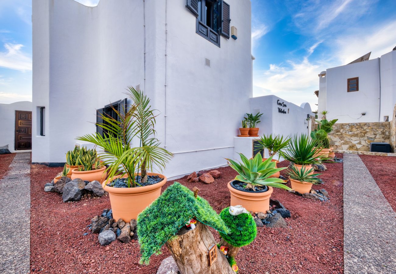 Villa à Puerto del Carmen - Fantastique villa avec piscine privée chauffée