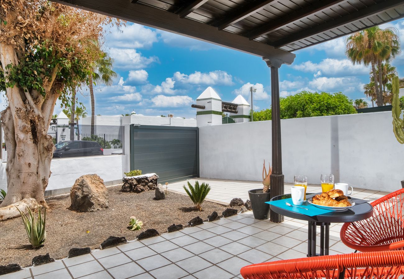 Maison à Puerto del Carmen - Casa Eva - 300m de la plage, piscine privée et wifi rapide