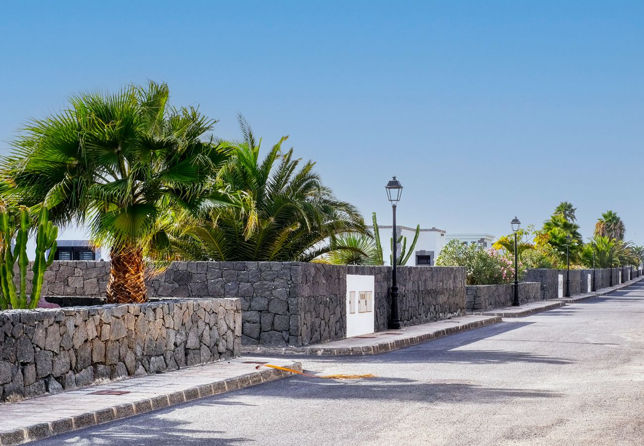 Maison à Playa Blanca - Casa Fatmar Montaña Roja - Maison de vacances spacieuse avec piscine privée. Animaux acceptés 