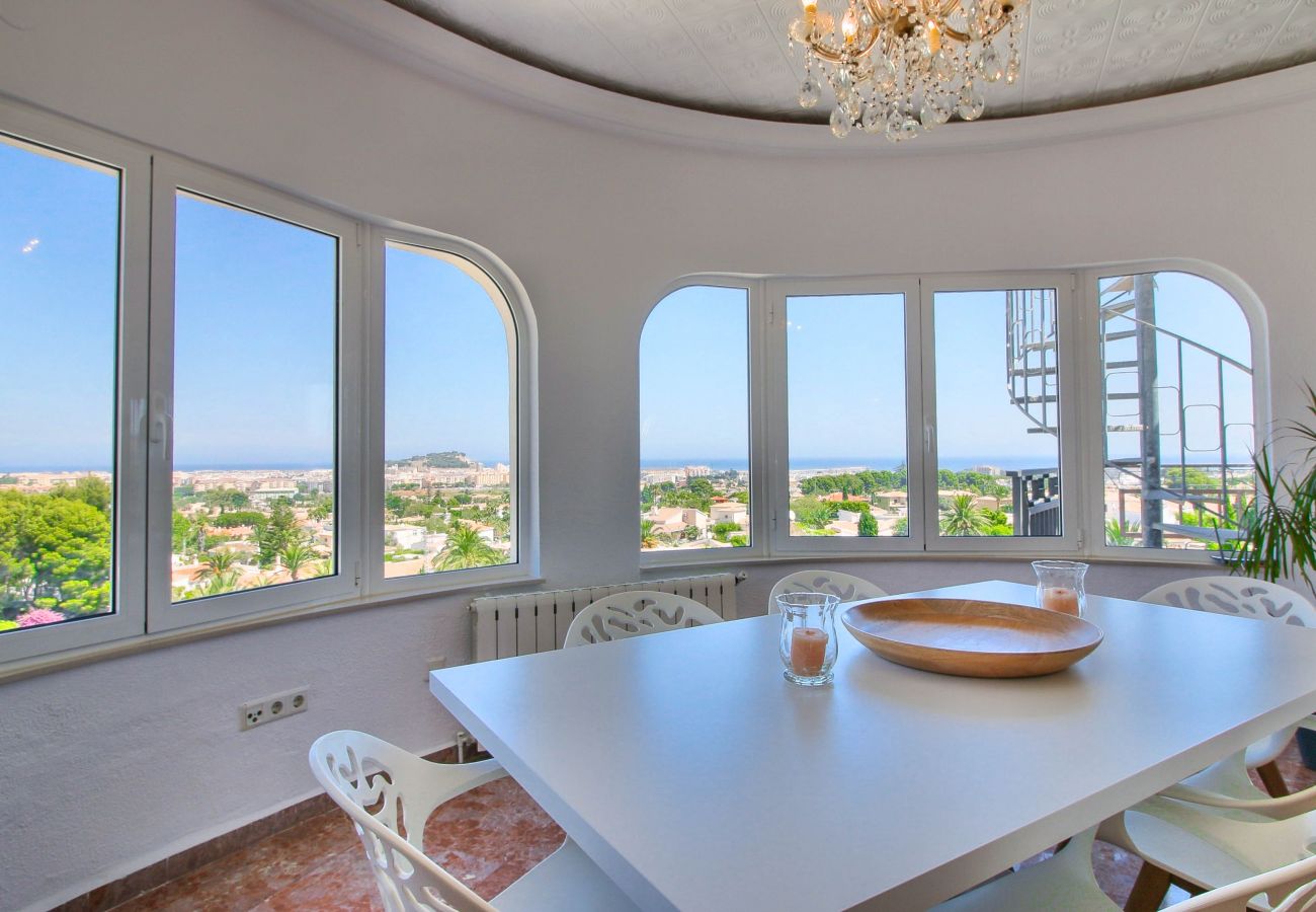 Villa à Denia - Villa à Denia avec une vue imprenable pour 10 personnes