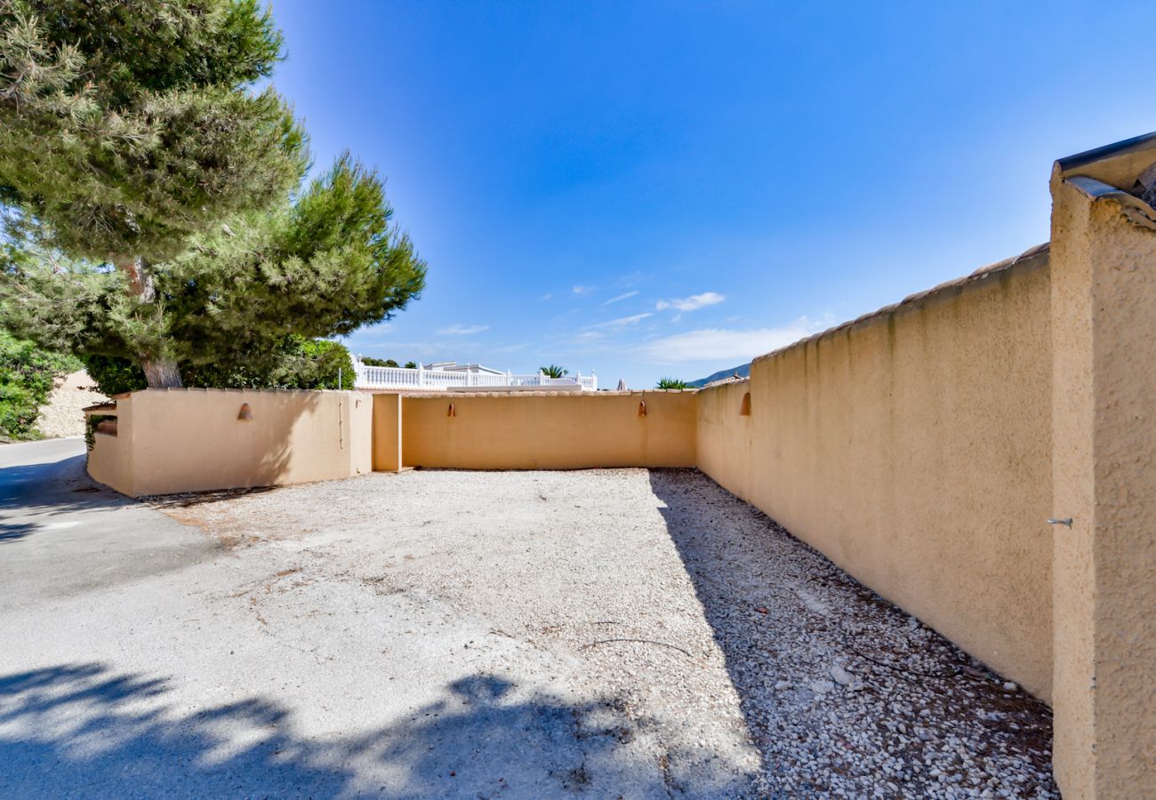 Villa à Moraira - Villa à louer à Moraira LOLA, pour 9 pax avec piscine privée, idéale pour les familles.