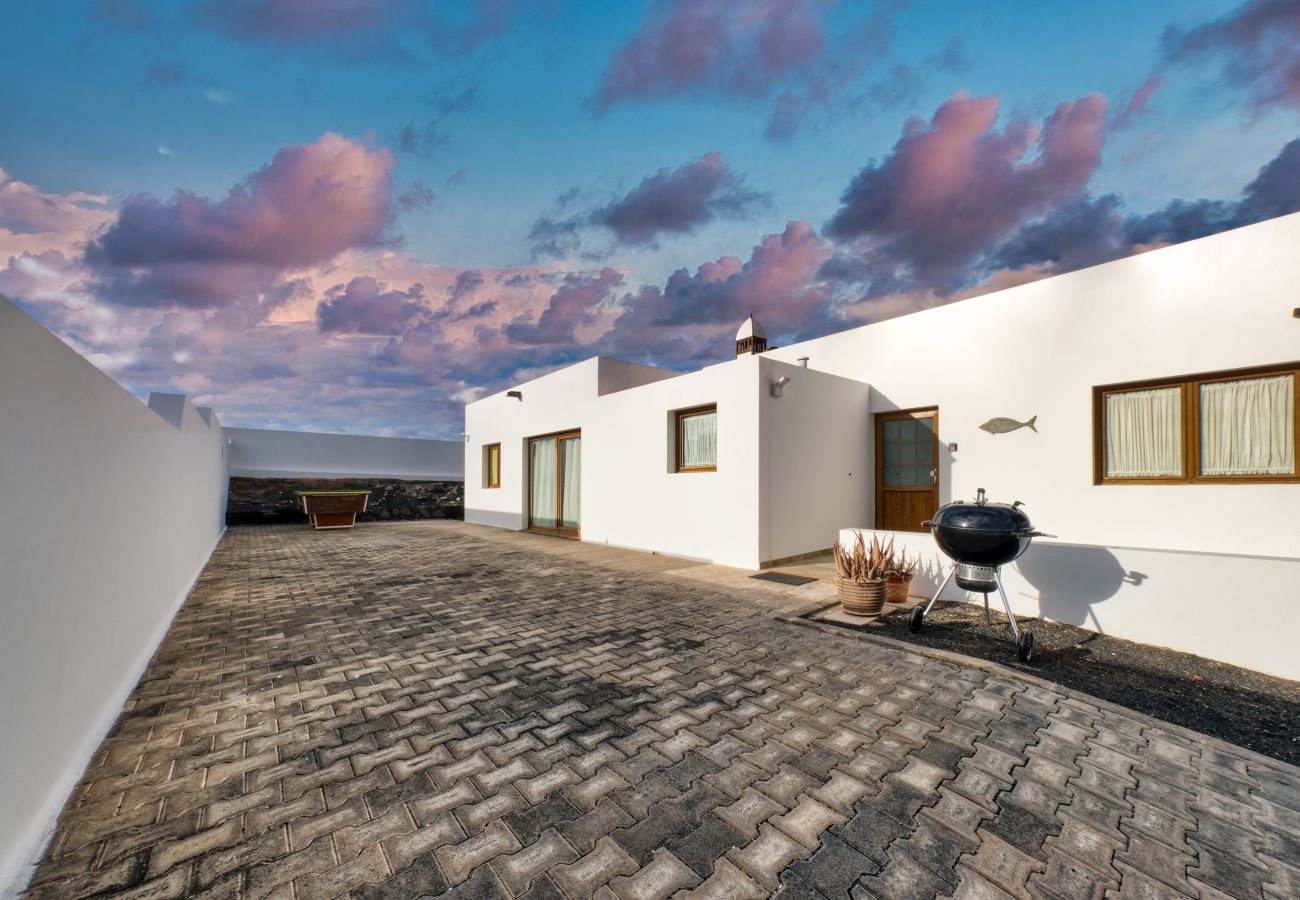 Maison à Playa Blanca - Casa Iria - 5 chambres, 3 salles de bain, terrasse avec piscine privée