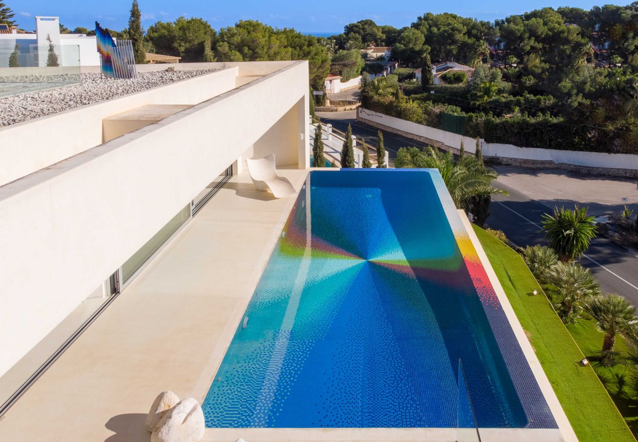 Villa à Javea - Villa Iris Javea, avec Piscine à Débordement et Vue sur la Mer