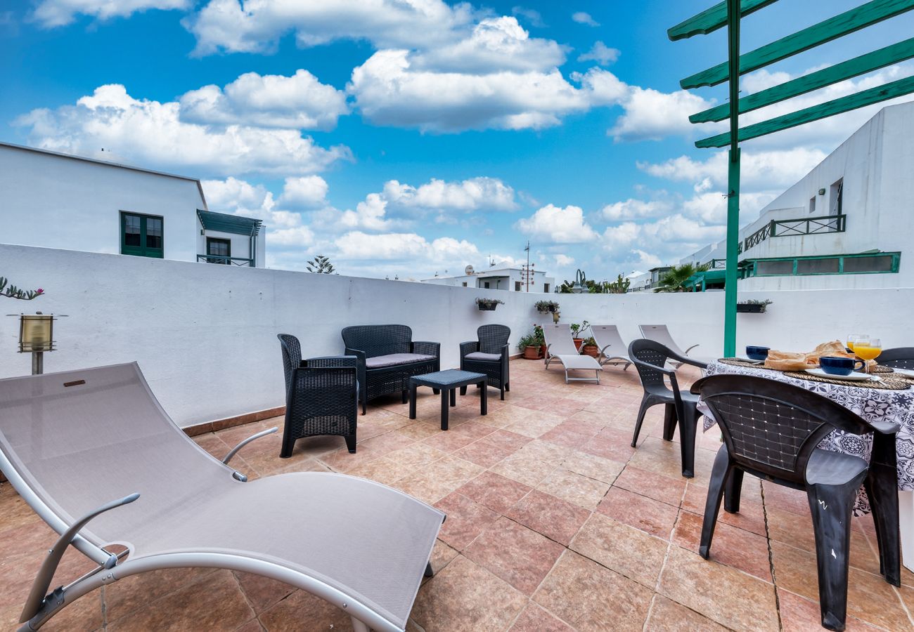 Chambres d'hôtes à Costa Teguise - Casa Gemma_suite avec salle de bain privée et terrasse